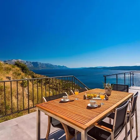 Mia Mit Privatem Pool, Whirlpool, Fitnessraum, Sauna, Meerblick Holiday home Lokva Rogoznica
