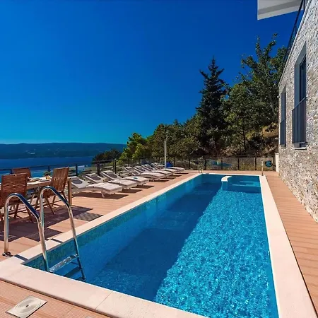 Mia Mit Privatem Pool, Whirlpool, Fitnessraum, Sauna, Meerblick Holiday home