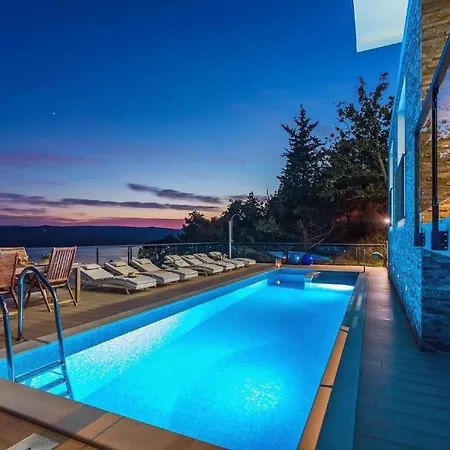 Mia Mit Privatem Pool, Whirlpool, Fitnessraum, Sauna, Meerblick Lokva Rogoznica