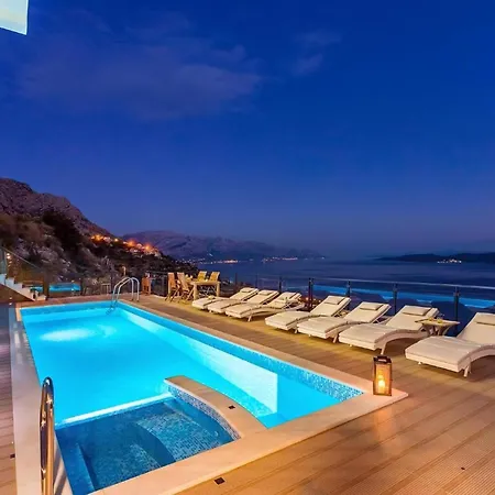Mia Mit Privatem Pool, Whirlpool, Fitnessraum, Sauna, Meerblick 로크바 로고즈니차